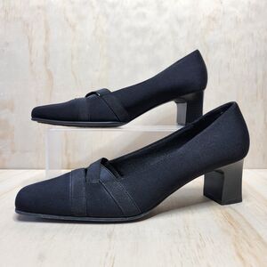 Life Stride Black Slip-on 2.5" Heeled Shoes Women 10 M Fabric Upper